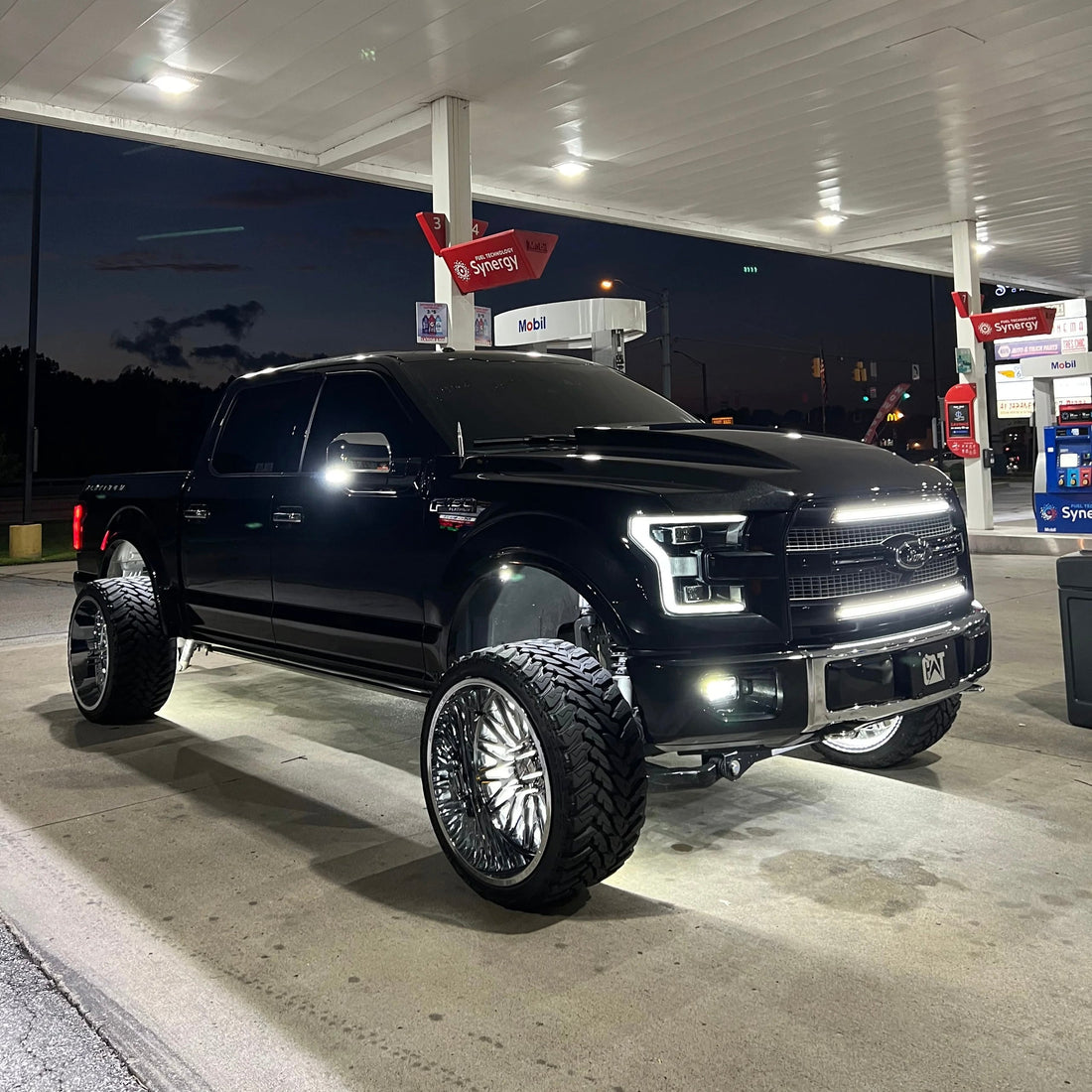 F150 Platinum Sequential Switchback LED Grill Strips 2015-2017 – DRL Turn Signal