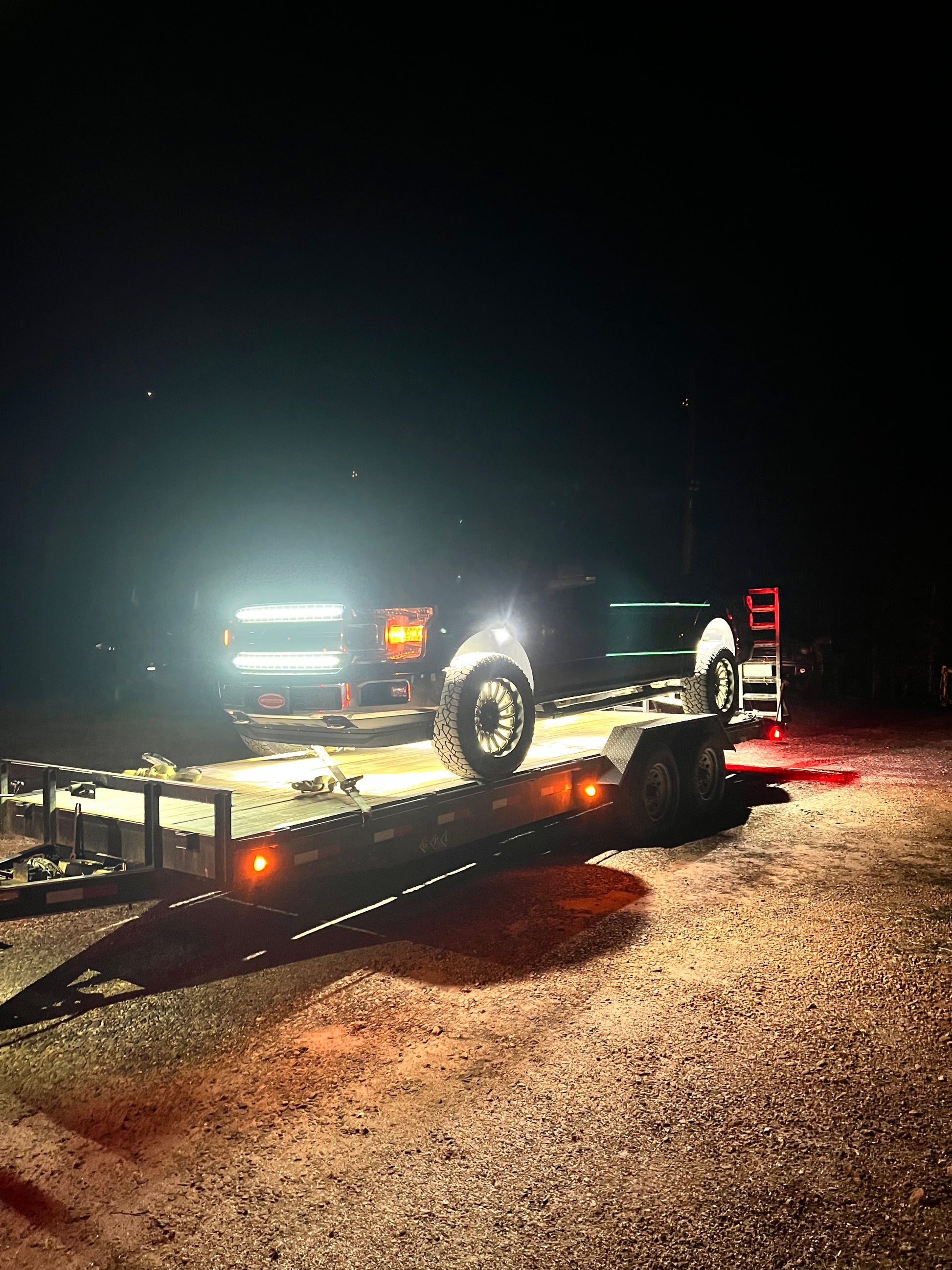 F150 XLT Sequential Switchback Grill Strips: White Animation & Turn Signal Flow